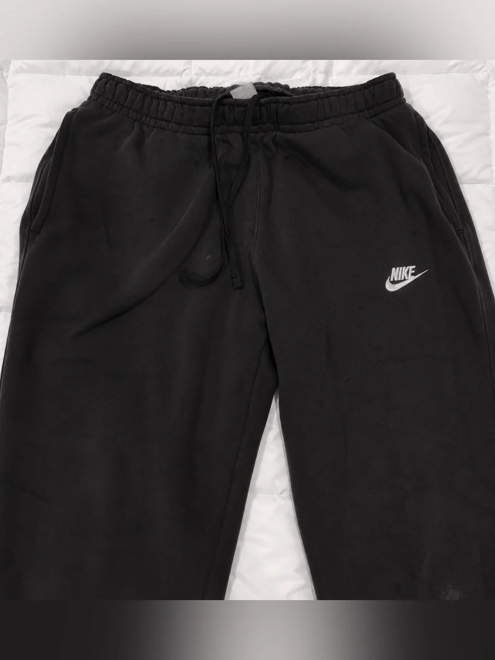 Nike Men’s Medium Open Hem Sweatpants Soft Fleece Lounge Pants